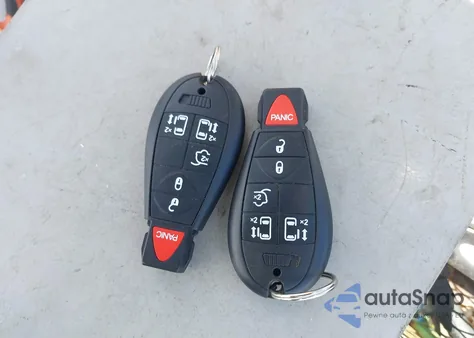 2012 Chrysler Town & Country Touring из США, поврежденный, VIN 2C4RC1BG6CR297123